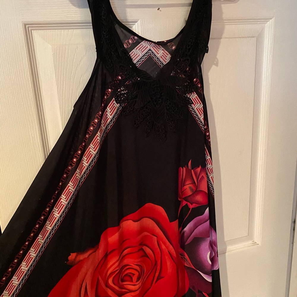 Dress - Picture 3 of 4